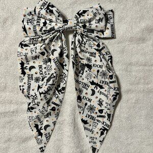 Moon Bat Spider Web Broom Pumpkin Fabric Hair Bow Clip